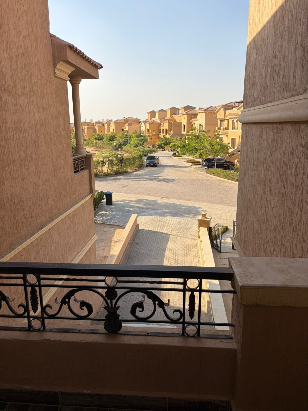 Twin House | Leena Springs