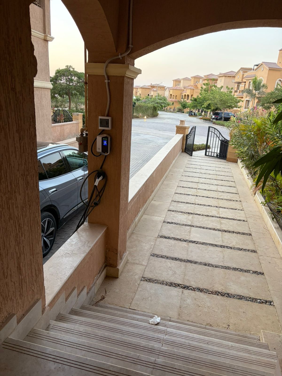 Twin House | Leena Springs