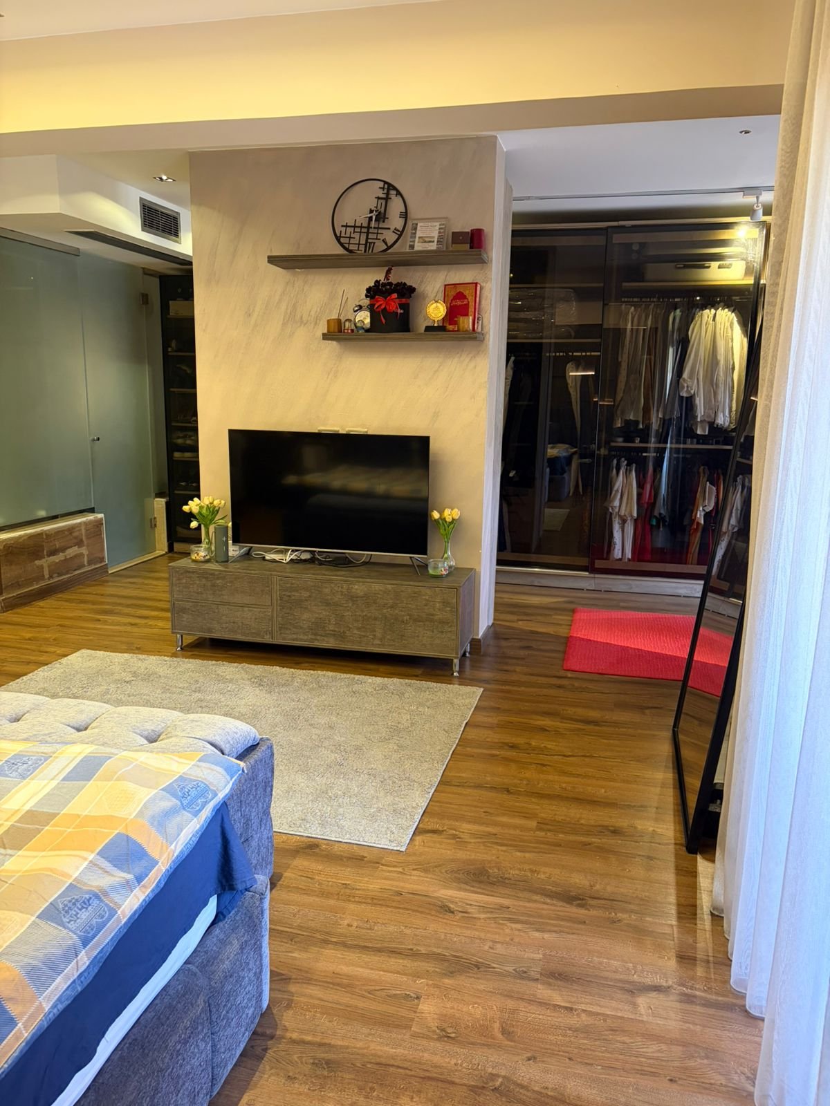 Twin House | Leena Springs